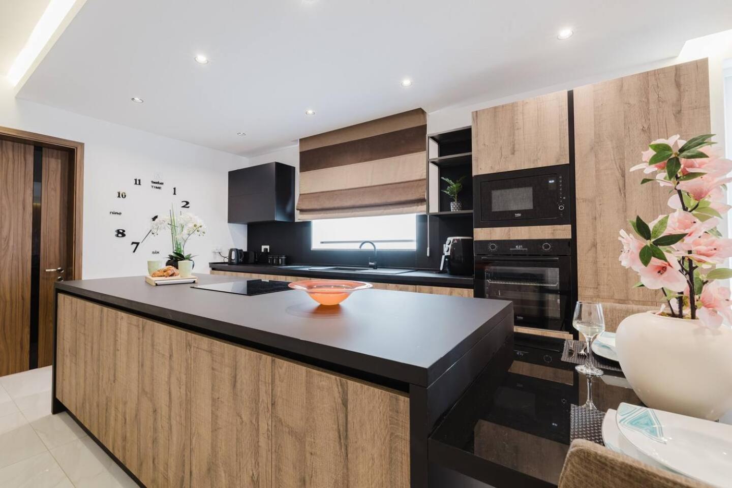 Mulberry Ph 2bed Insane Views! By Homely Apartment