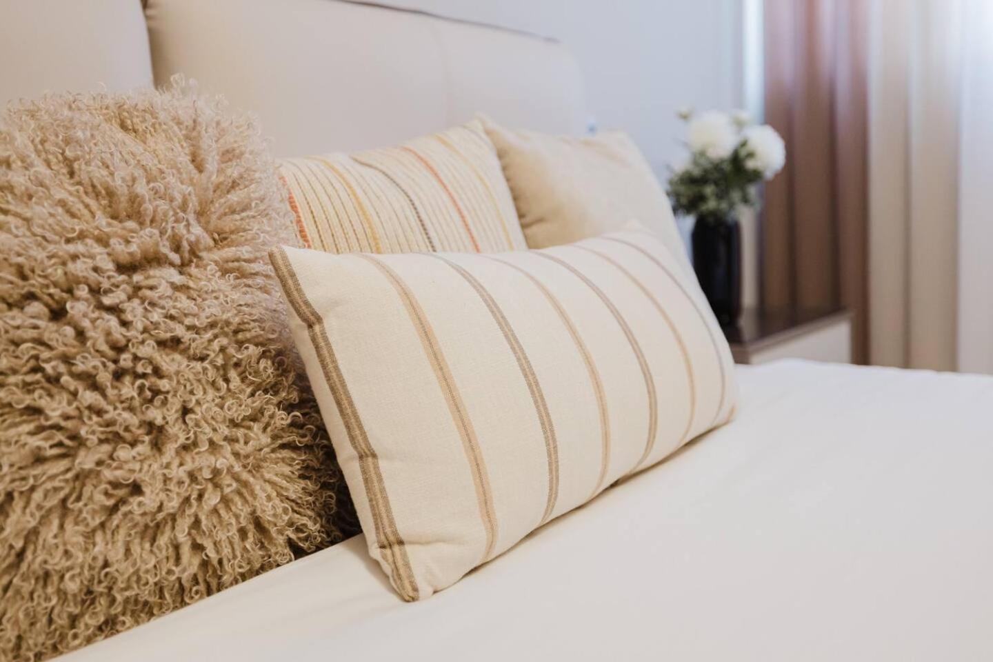 Mulberry Ph 2bed Insane Views! By Homely Apartment